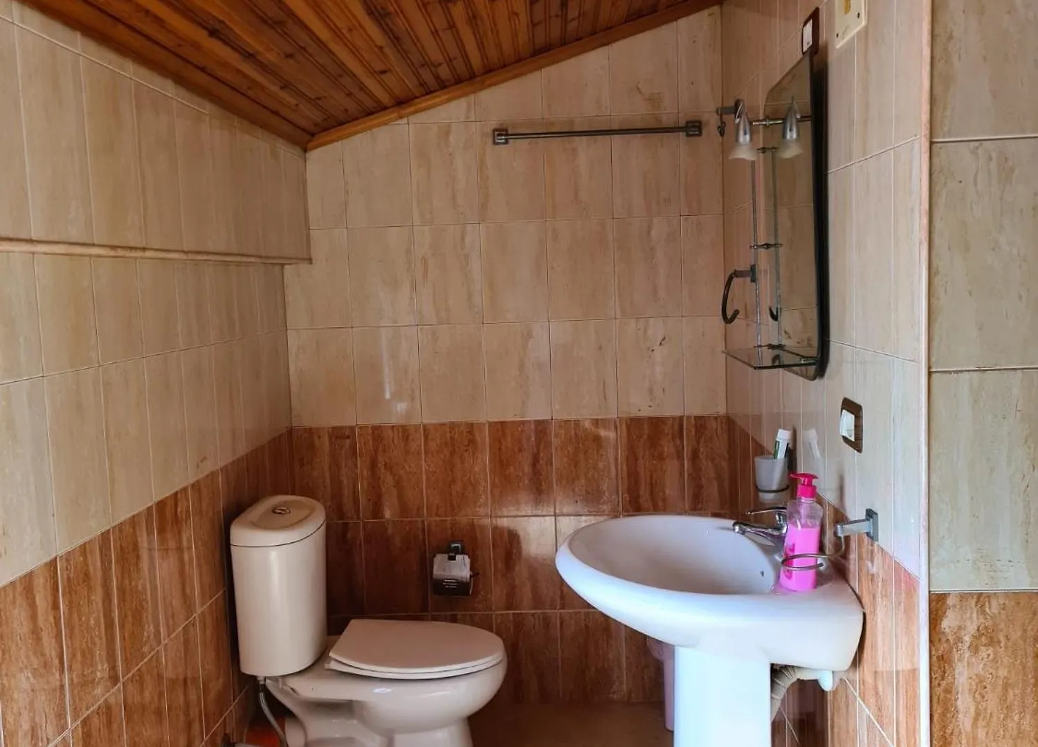 Tirane Tranquility Cottage 0*, Tirana Albania