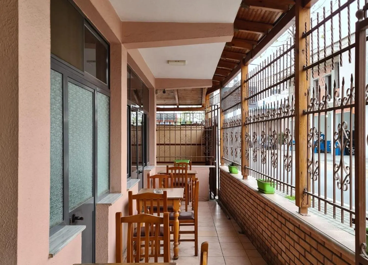 Tirane Tranquility Cottage Tirana